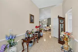 2015 Thornbush Pl, Brandon, FL 33511 - Photo 7