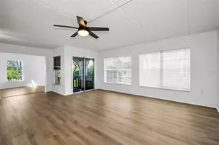 320 N Bayshore Blvd, Clearwater, FL 33759 - Photo 19
