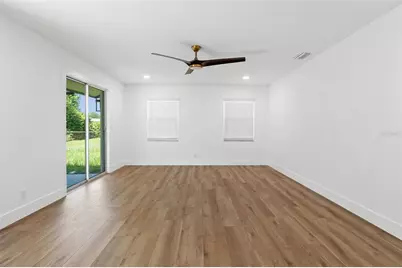 2512 Lake Ellen Circle, Tampa, FL 33618 - Photo 9