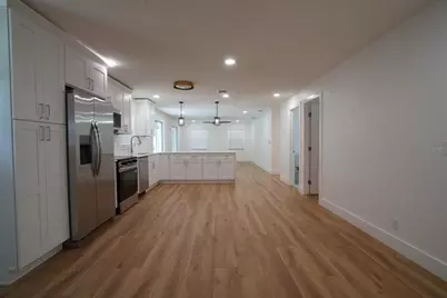 2512 Lake Ellen Circle, Tampa, FL 33618 - Photo 5