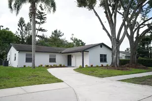 2512 Lake Ellen Cir, Tampa, FL 33618 - Photo 1