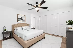 2512 Lake Ellen Cir, Tampa, FL 33618 - Photo 23