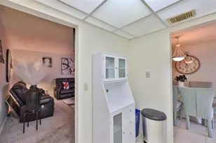 401 Feltham Trail, Sun City Center, FL 33573 - Photo 19