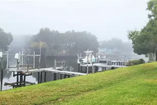 10906 W Cove Harbor Dr, Crystal River, FL 34428 - Photo 7