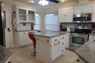 10906 W Cove Harbor Dr, Crystal River, FL 34428 - Photo 13