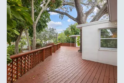 8399 42nd Avenue N, Saint Petersburg, FL 33709 - Photo 43