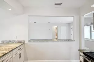 8399 42nd Ave N, Saint Petersburg, FL 33709 - Photo 19