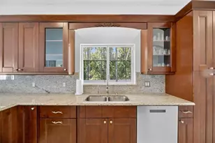 382 Rosalind Ln, Oldsmar, FL 34677 - Photo 15