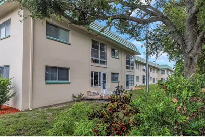 2001 Greenbriar Boulevard #17, Clearwater, FL 33763 - Photo 5