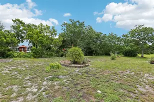 1812 New Bedford Dr, Sun City Center, FL 33573 - Photo 45