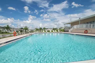 37525 Lilly Bea Ave, Zephyrhills, FL 33541 - Photo 39