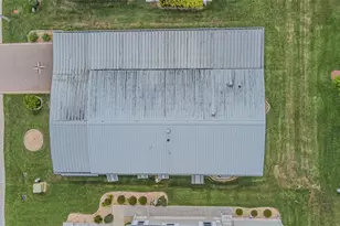 37525 Lilly Bea Ave, Zephyrhills, FL 33541 - Photo 47