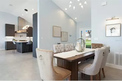 8400 35th Avenue N, Saint Petersburg, FL 33710 - Photo 11