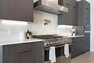 8400 35th Ave N, Saint Petersburg, FL 33710 - Photo 15