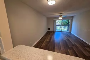 6336 Newtown Cir, Tampa, FL 33615 - Photo 5