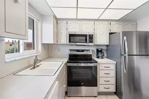 6767 Sunset Way, Saint Pete Beach, FL 33706 - Photo 17