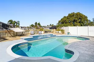 6004 Tampa Shores Blvd, Tampa, FL 33615 - Photo 3