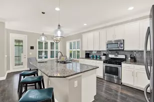 7017 Artesian Ct, Apollo Beach, FL 33572 - Photo 7