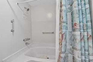 3302 Evelyn Dr, Ellenton, FL 34222 - Photo 31