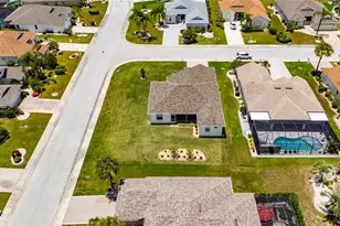 1103 Villeroy Dr, Sun City Center, FL 33573 - Photo 47