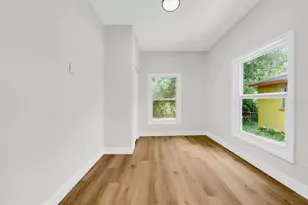 8422 N Semmes St, Tampa, FL 33604 - Photo 11