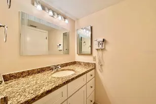 5950 Pelican Bay Plaza S, Saint Petersburg, FL 33707 - Photo 21