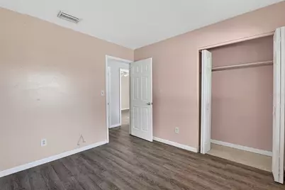 1557 79th Avenue N, Saint Petersburg, FL 33702 - Photo 15