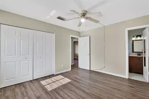 1557 79th Ave N, Saint Petersburg, FL 33702 - Photo 19