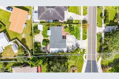 10112 66th Avenue, Seminole, FL 33772 - Photo 3