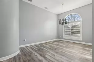 1010 Emerald Creek Dr, Valrico, FL 33596 - Photo 45