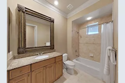 1097 Eden Isle Drive NE, Saint Petersburg, FL 33704 - Photo 47