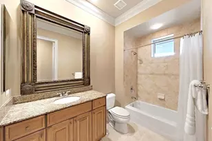 1097 Eden Isle Dr NE, Saint Petersburg, FL 33704 - Photo 41