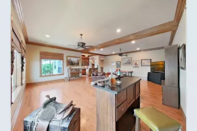 1097 Eden Isle Drive NE, Saint Petersburg, FL 33704 - Photo 43