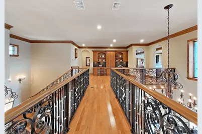 1097 Eden Isle Drive NE, Saint Petersburg, FL 33704 - Photo 37