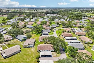 2208 Grenadier Dr, Sun City Center, FL 33573 - Photo 25