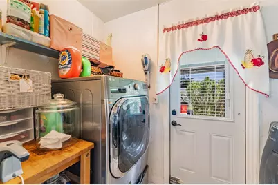 250 Lake Palms Drive, Largo, FL 33771 - Photo 11