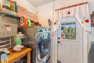 250 Lake Palms Dr, Largo, FL 33771 - Photo 11