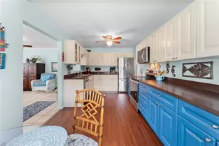 209 Emerald Ln, Largo, FL 33771 - Photo 11