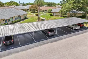 1908 Canterbury Ln, Sun City Center, FL 33573 - Photo 39