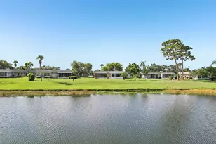 201 Kings Blvd, Sun City Center, FL 33573 - Photo 3