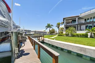 206 6th St E, Tierra Verde, FL 33715 - Photo 83