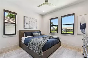 206 6th St E, Tierra Verde, FL 33715 - Photo 41