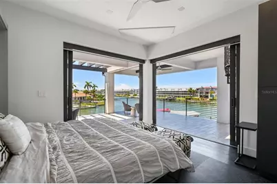 206 6th Street E, Tierra Verde, FL 33715 - Photo 75