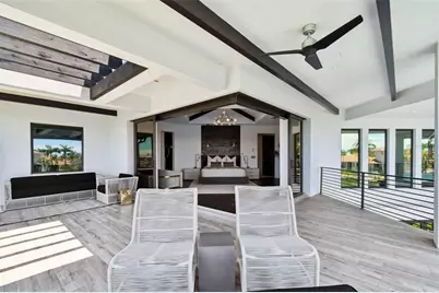 206 6th Street E, Tierra Verde, FL 33715 - Photo 71