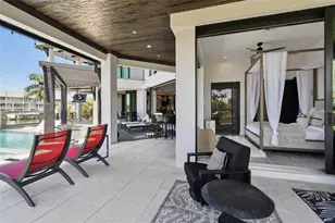 206 6th St E, Tierra Verde, FL 33715 - Photo 35