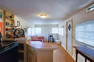 6977 Edgewater Dr, New Port Richey, FL 34652 - Photo 23