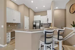 6721 Eagle Feather Dr, Riverview, FL 33578 - Photo 7