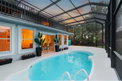 3217 Stoneybrook Lane, Tampa, FL 33618 - Photo 9