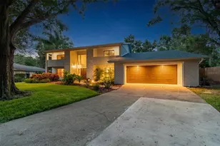 3217 Stoneybrook Ln, Tampa, FL 33618 - Photo 11