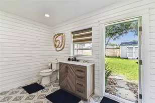 3217 Stoneybrook Ln, Tampa, FL 33618 - Photo 79